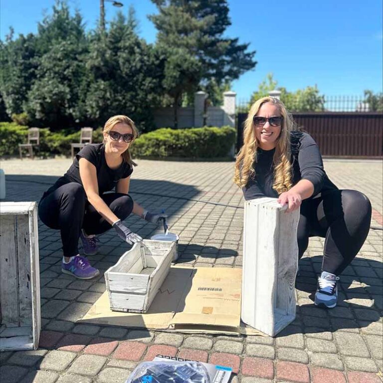 A photo of Euronet employees donating time in Poland