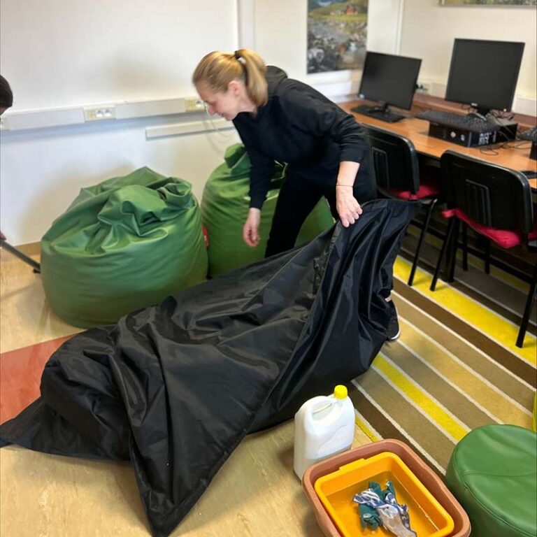 A photo of Euronet employees donating time in Poland