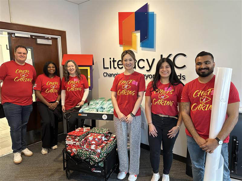 A photo of Euronet employees at one of their Days of Caring during the 2025 holiday season